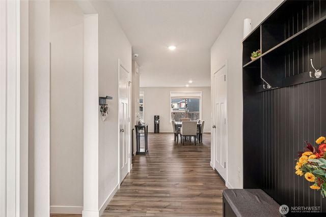 13225 Pines Lane E, Puyallup, WA 98374