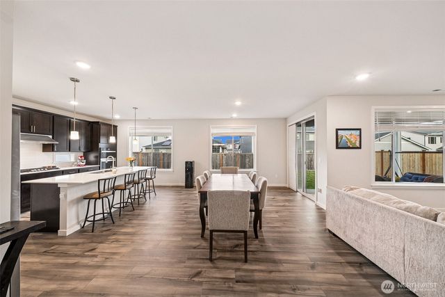 13225 Pines Lane E, Puyallup, WA 98374