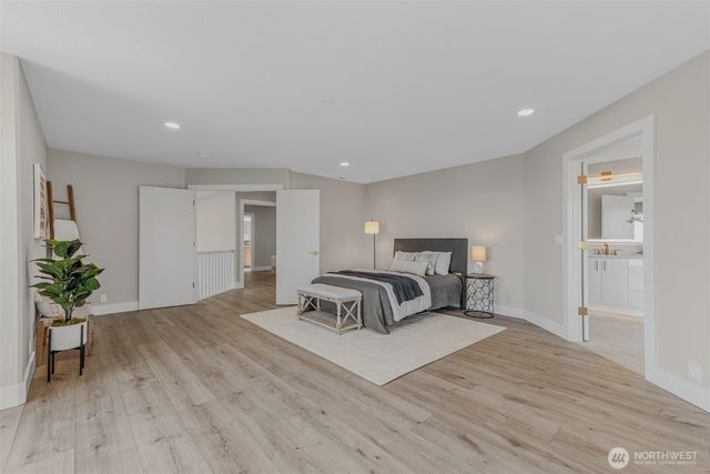2222 NW Iris Court, Camas, WA 98607