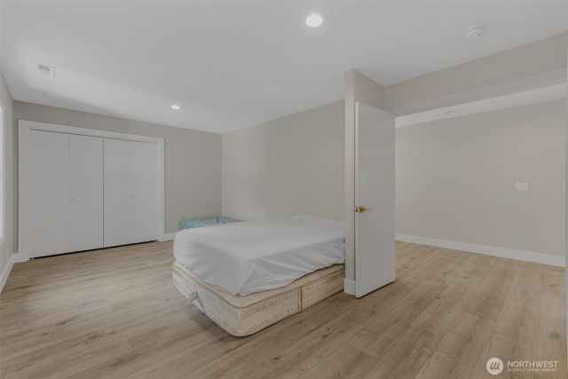 2222 NW Iris Court, Camas, WA 98607