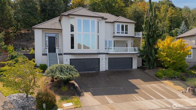 2222 NW Iris Court, Camas, WA 98607