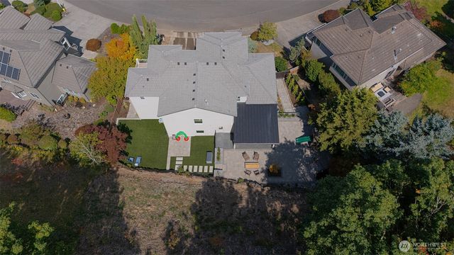 2222 NW Iris Court, Camas, WA 98607