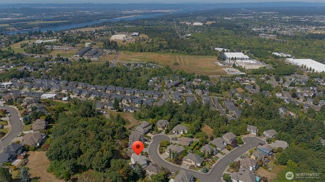 2222 NW Iris Court, Camas, WA 98607
