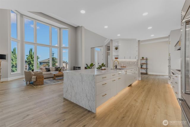 2222 NW Iris Court, Camas, WA 98607