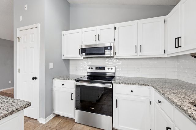 422 Pristine Water Lane, Mary Esther, FL 32569