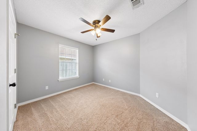 422 Pristine Water Lane, Mary Esther, FL 32569