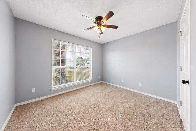 422 Pristine Water Lane, Mary Esther, FL 32569