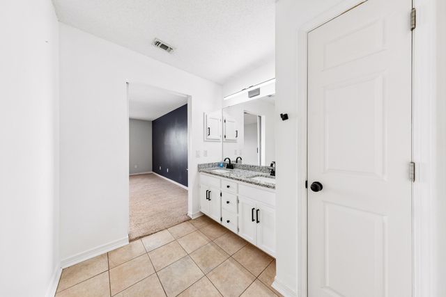 422 Pristine Water Lane, Mary Esther, FL 32569