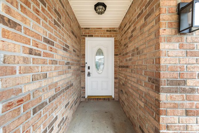 422 Pristine Water Lane, Mary Esther, FL 32569