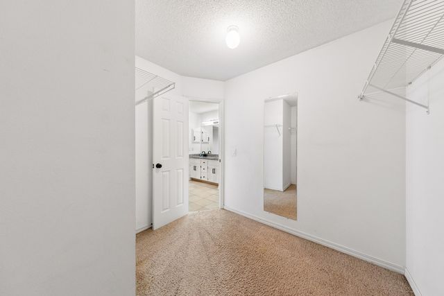 422 Pristine Water Lane, Mary Esther, FL 32569