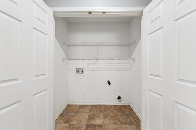 422 Pristine Water Lane, Mary Esther, FL 32569