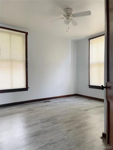 1717 LASALLE Street, Belleville, IL 62221