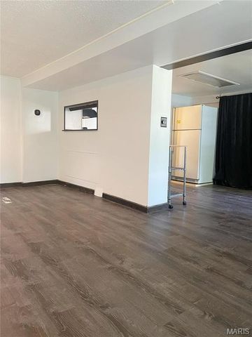 1717 LASALLE Street, Belleville, IL 62221