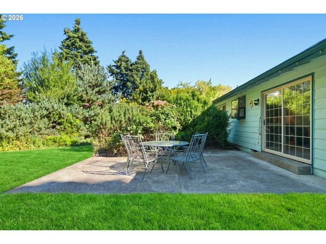 6675 Se KERN Ct, Milwaukie, OR 97267
