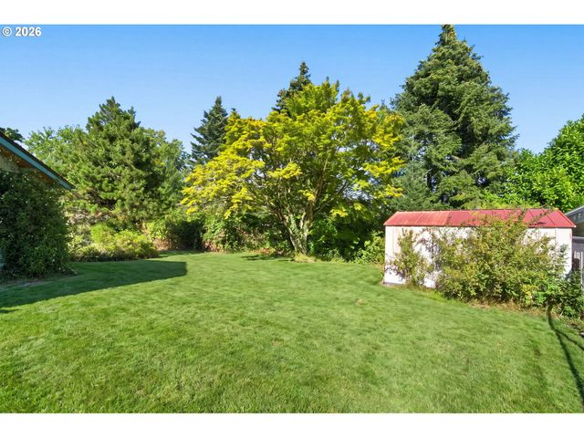 6675 Se KERN Ct, Milwaukie, OR 97267