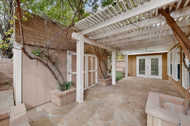 6209 Summerwood Road NW, Albuquerque, NM 87120