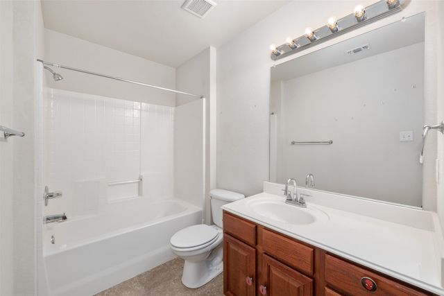 315 Rose Avenue, Cleburne, TX 76033