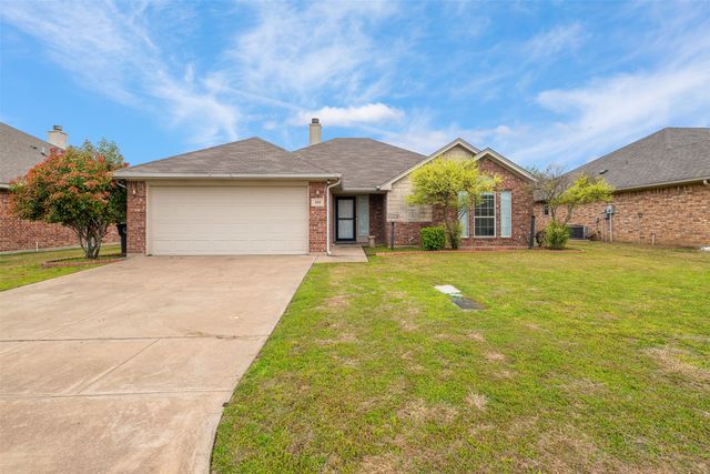 315 Rose Avenue, Cleburne, TX 76033