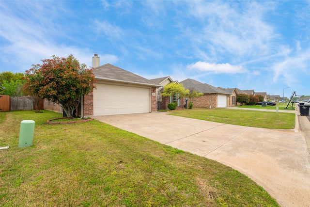 315 Rose Avenue, Cleburne, TX 76033