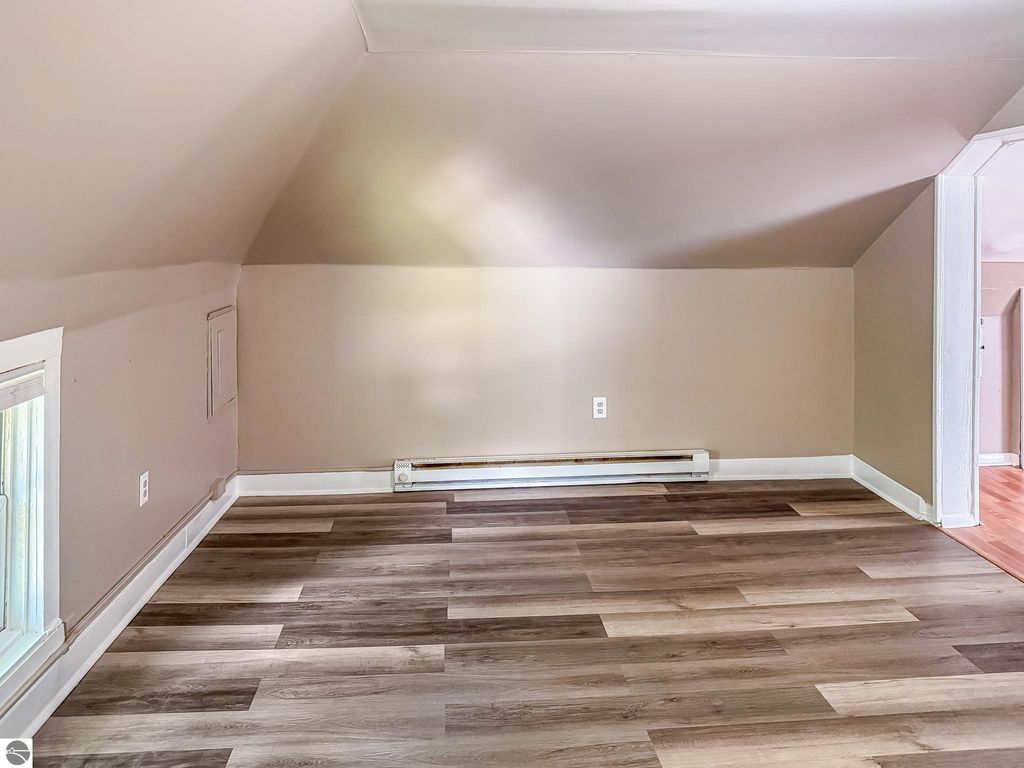 Image 12 of property listing at 319 W Saginaw Street, St Louis, MI 48880