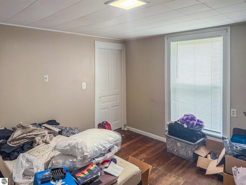 Image 42 of property listing at 319 W Saginaw Street, St Louis, MI 48880