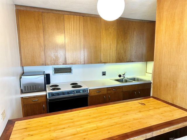 1519 Nuuanu Avenue 1641, Honolulu, HI 96817