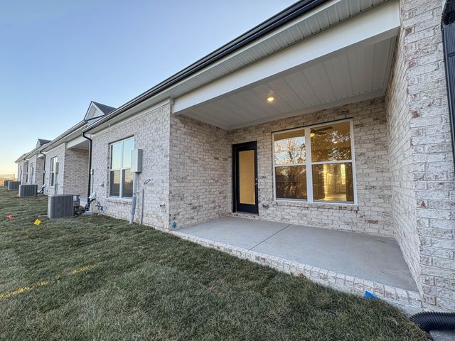 229 Glencrest Drive Lot 323, Hendersonville, TN 37075