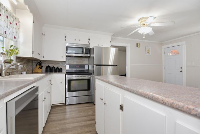 134 Laval Street, Manchester, NH 03102