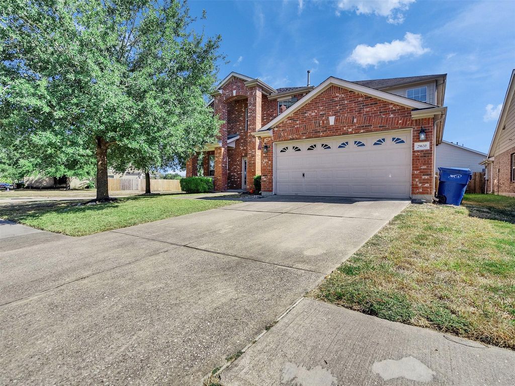 29650 Legends Green Drive, Spring, TX 77386