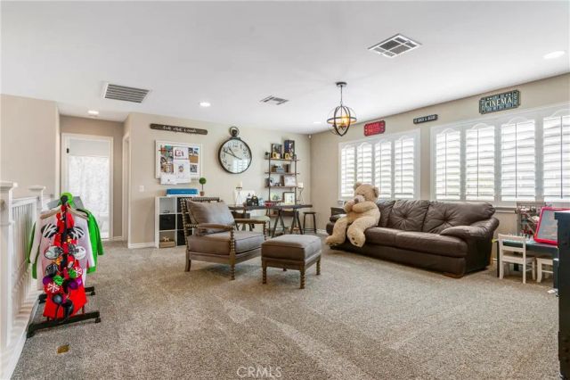 18077 Tanzanite Road, San Bernardino, CA 92407