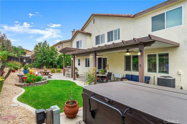 18077 Tanzanite Road, San Bernardino, CA 92407