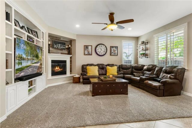 18077 Tanzanite Road, San Bernardino, CA 92407