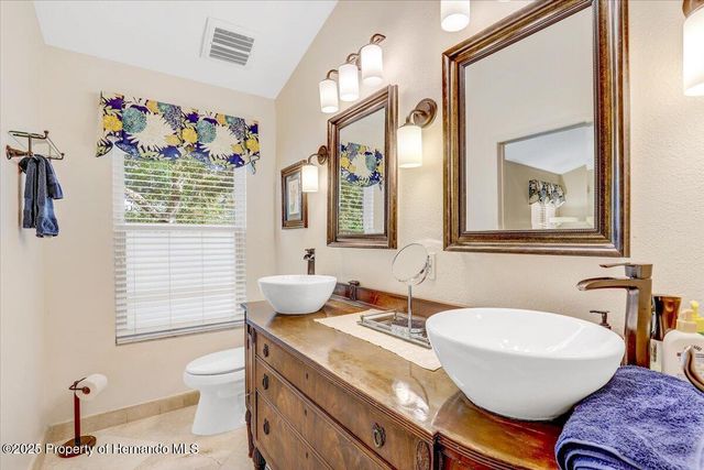 2965 Bayshore Pointe Drive, Tampa, FL 33611