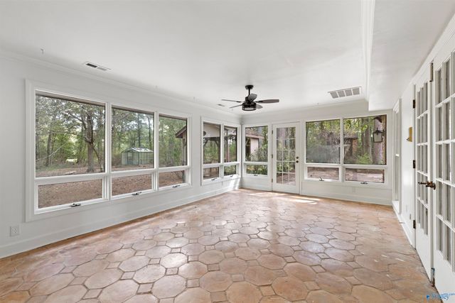 311 McCleskey Drive, Hartselle, AL 35640