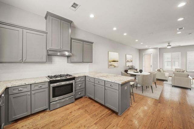 2547 Calumet Street, Houston, TX 77004