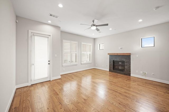 2547 Calumet Street, Houston, TX 77004