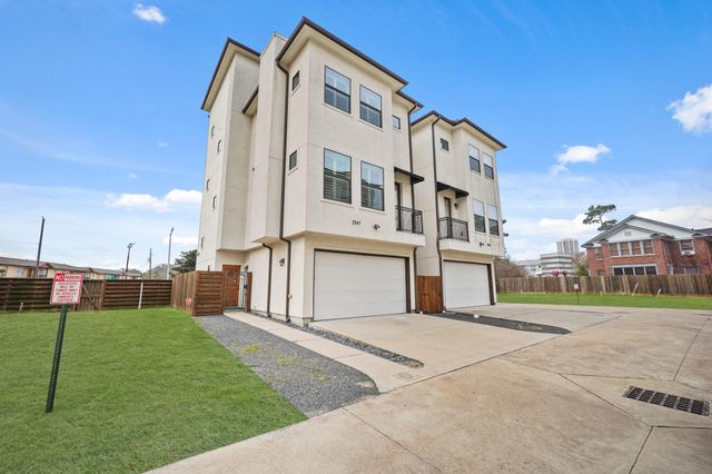 2547 Calumet Street, Houston, TX 77004