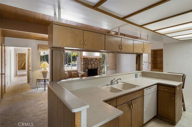 1036 W Donington Street, Glendora, CA 91741