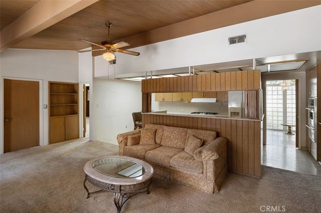 1036 W Donington Street, Glendora, CA 91741