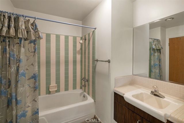 1036 W Donington Street, Glendora, CA 91741