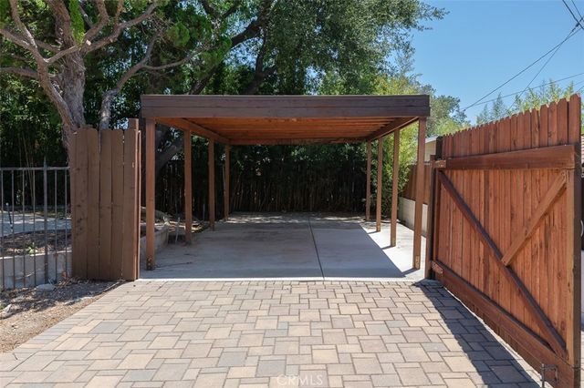 1036 W Donington Street, Glendora, CA 91741