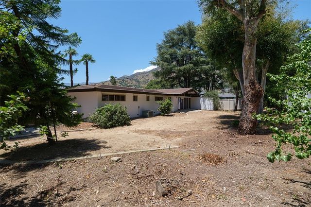 1036 W Donington Street, Glendora, CA 91741