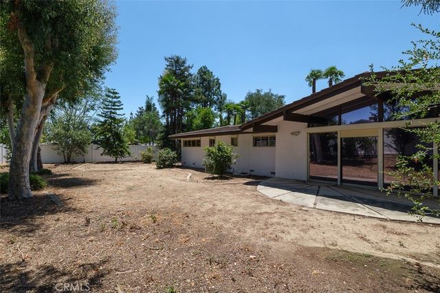 1036 W Donington Street, Glendora, CA 91741