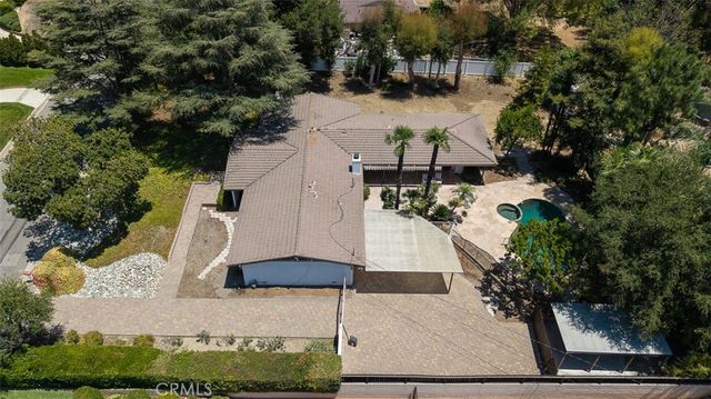 1036 W Donington Street, Glendora, CA 91741