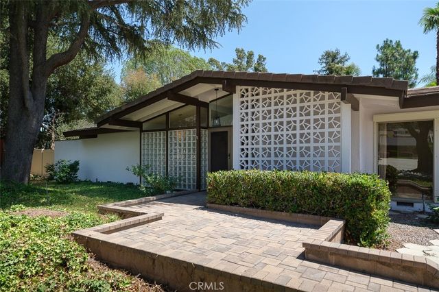 1036 W Donington Street, Glendora, CA 91741