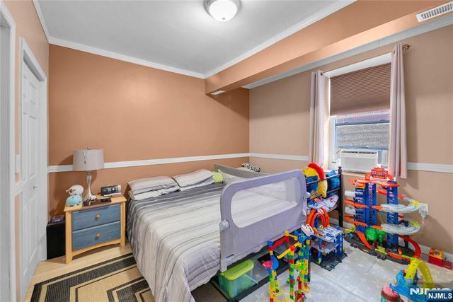 18 74th Street BA2, North Bergen, NJ 07047
