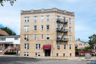 18 74th Street BA2, North Bergen, NJ 07047