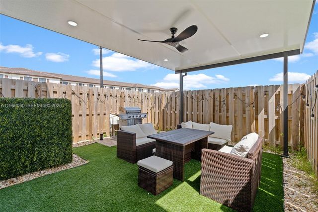 9941 SW 231st Ln 9941, Miami, FL 33190