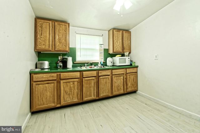 502 LAKEVIEW AVE, Pitman, NJ 08071