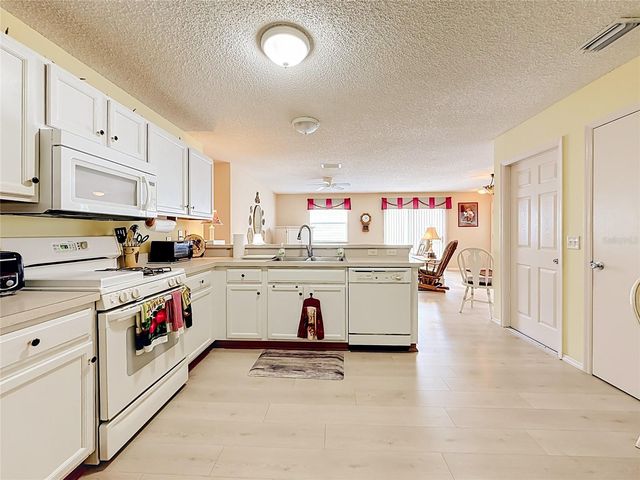 3598 CAMBRIA CIRCLE, The Villages, FL 32162